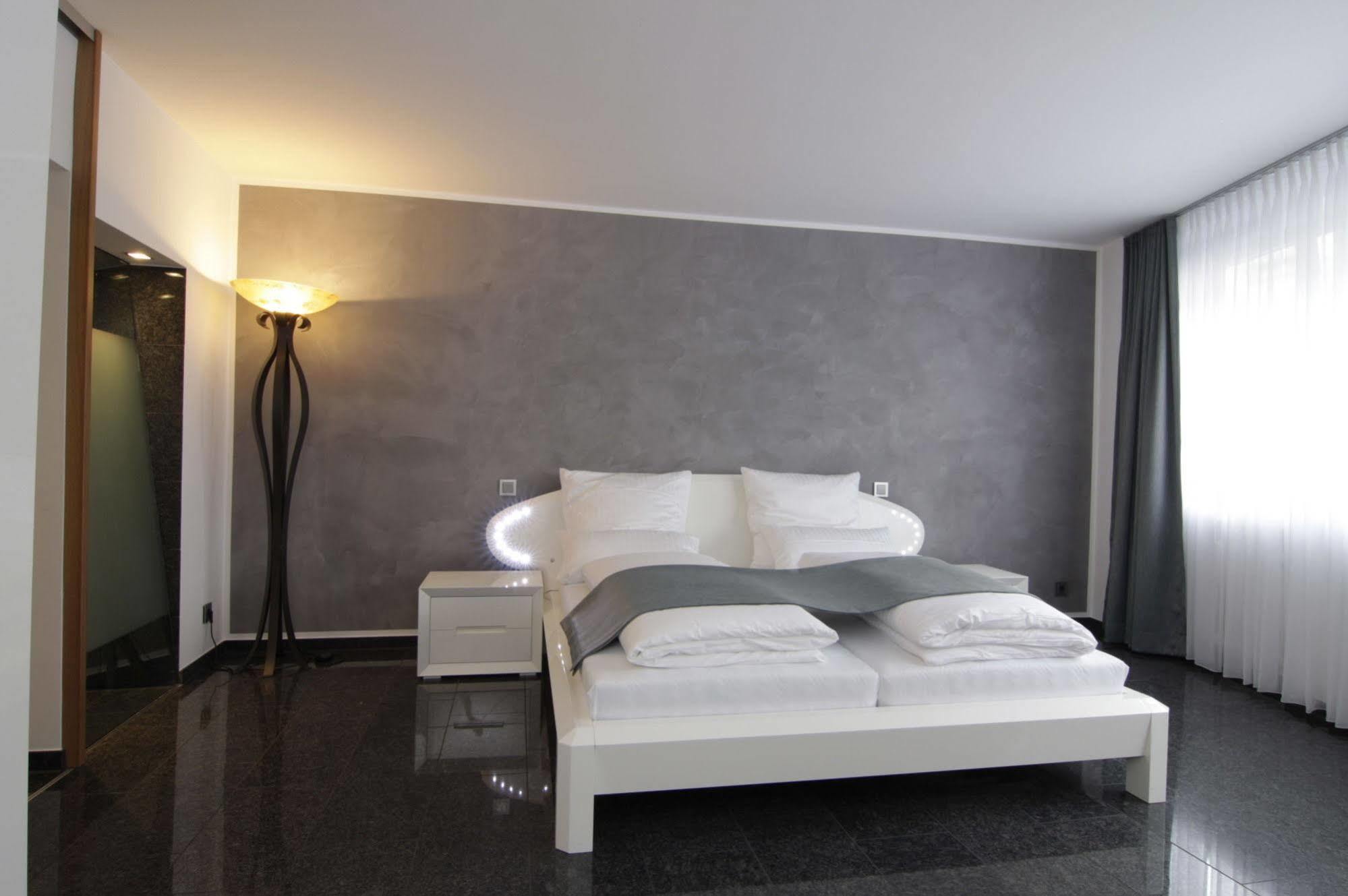 Maria Suite Am Dom Cologne Exterior photo