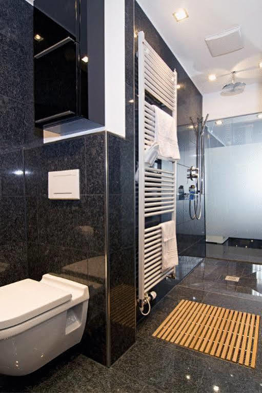 Maria Suite Am Dom Cologne Exterior photo